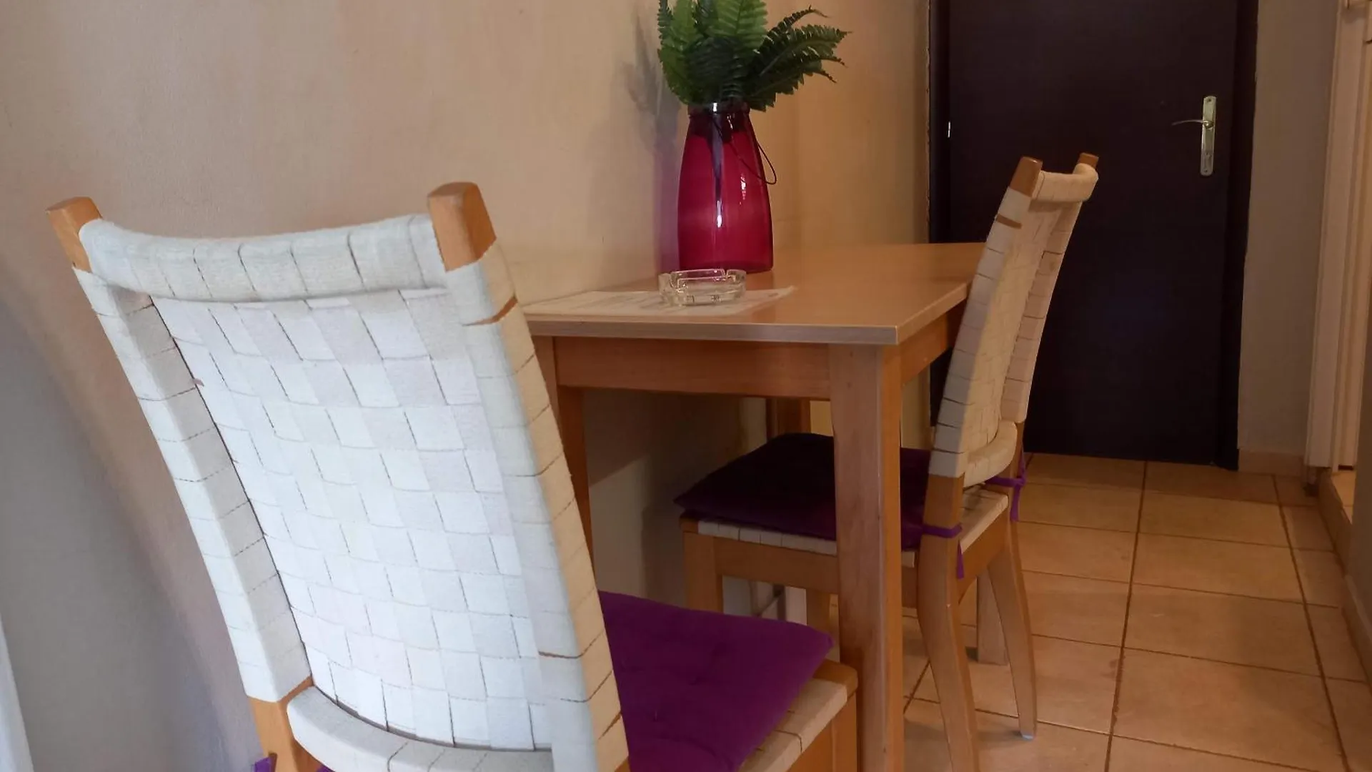 Apartament Trykonos Garden - Explore Center By Foot - Easy Free Parking - Close To Helexpo