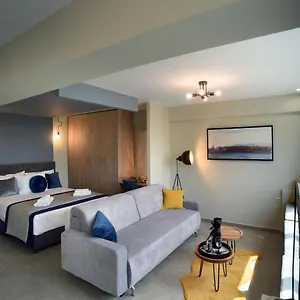 https://porto-boutique-1.hotels-of-thessaloniki.com